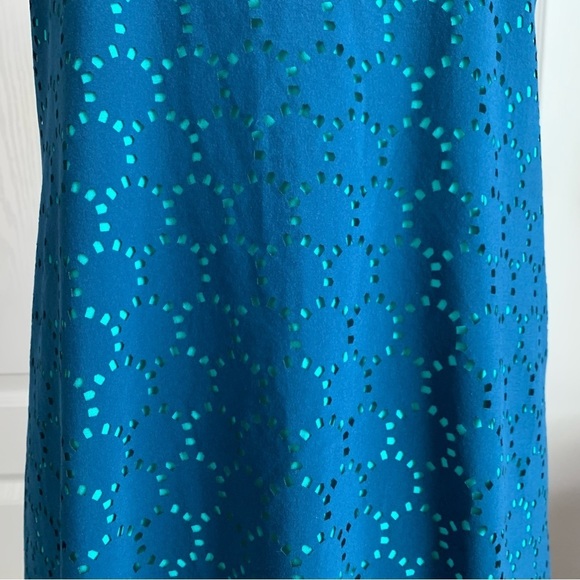 NWOT Title 9 Laser Cutout Athletic Dress in Teal - Picture 5 of 13